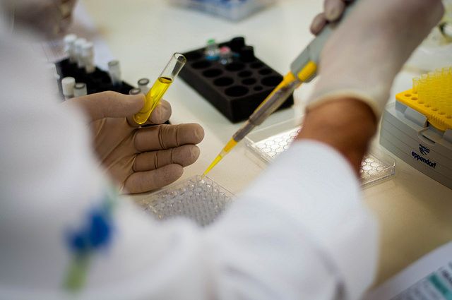 cientistas-tratamento-epidemias-seculo1