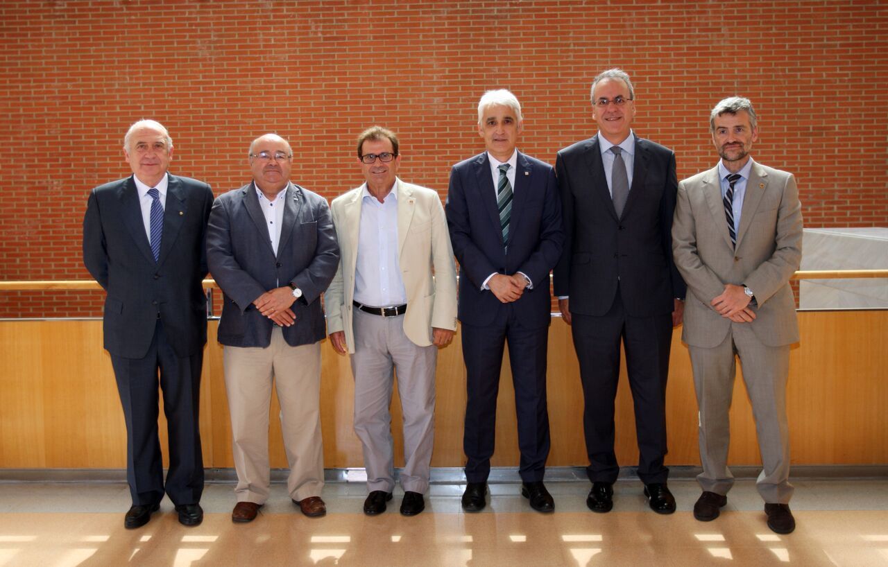 rector-universidad-rioja-presidencia-grupo-9